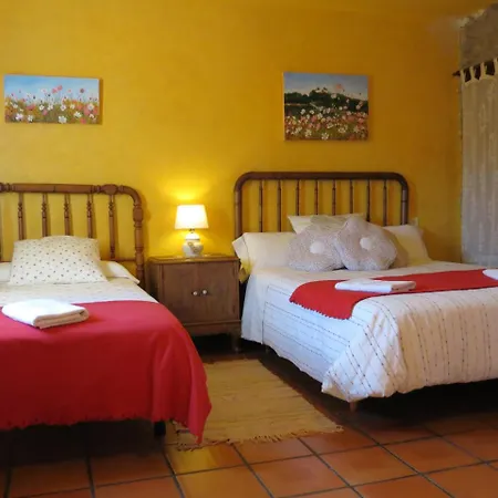 Mas Colom Country house *
